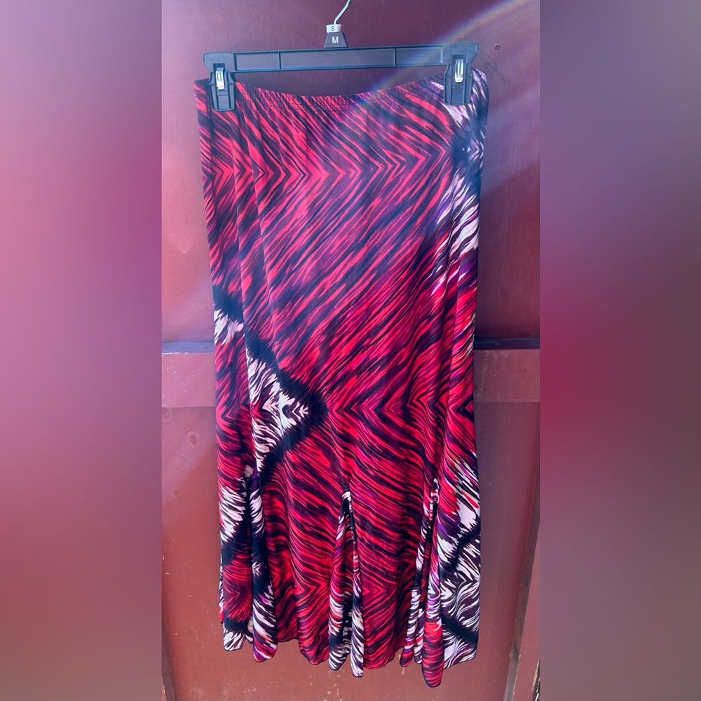 Metro wear long skirt
